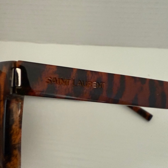Saint Laurent Animal Print Sunglasses | SL 51 Prints 004 - Picture 5 of 11
